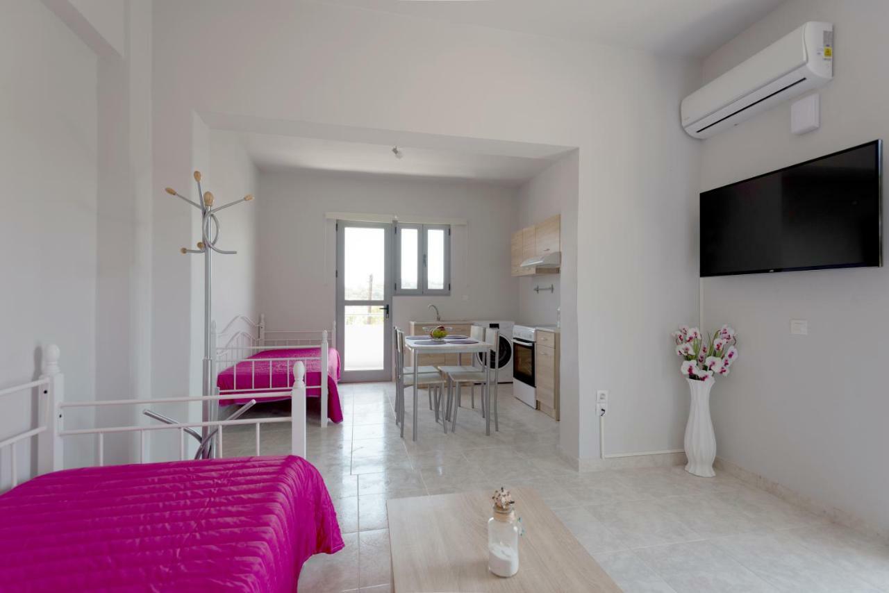 Paulsia Apartments Psinthos Buitenkant foto