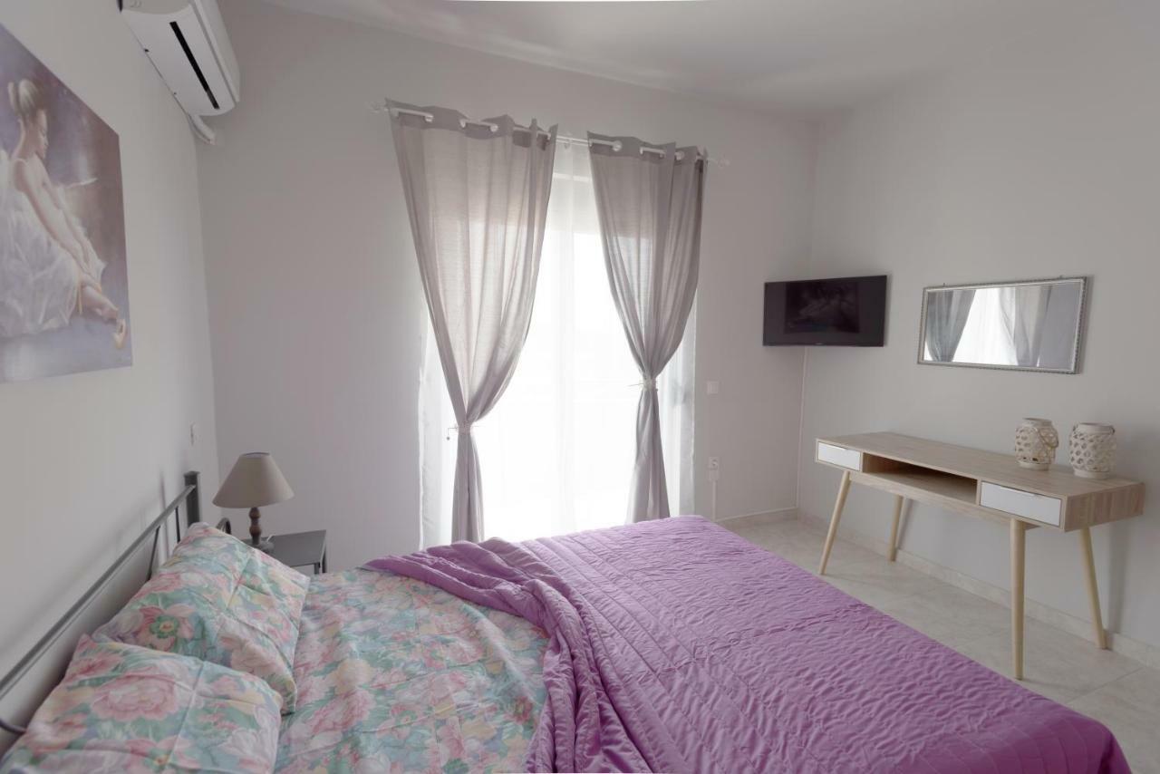 Paulsia Apartments Psinthos Buitenkant foto